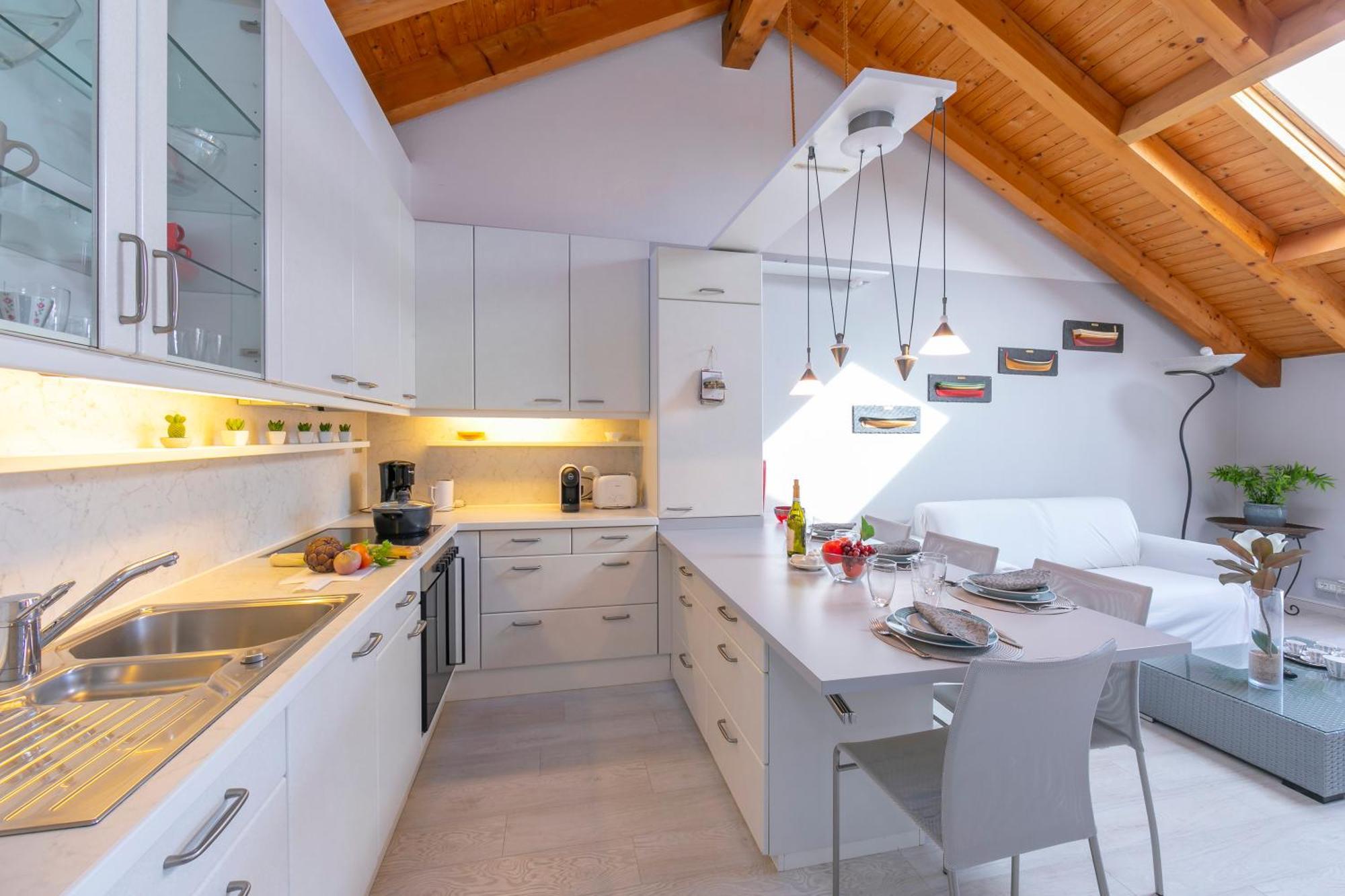 Blu Lake Apartment On Ghiffa Beach - Happy Rentals Exterior foto